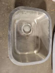 lot 36685 image: Well Stainless Steel Sink