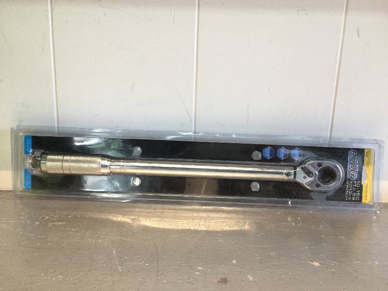 lot 2005 image: POWER TORQUE TORQUE WRENCH