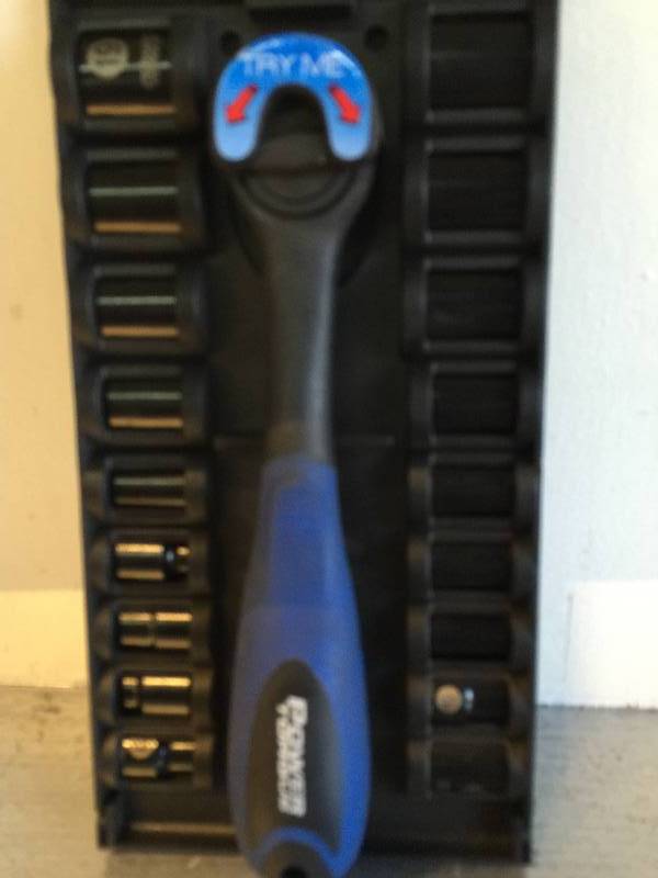 lot 2034 image: POWER TORQUE OFFSET RATCHET & SOCKET SET
