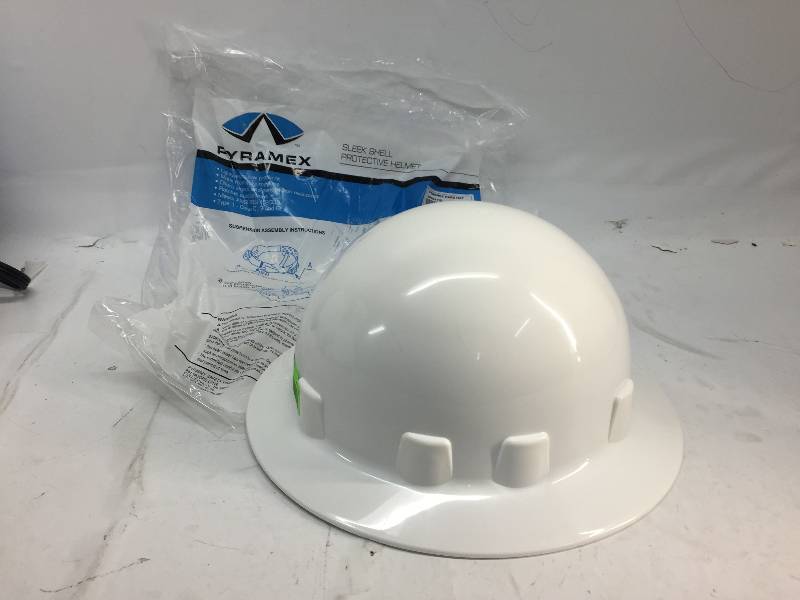 lot 2079 image: PYRAMEX SLEEK SHELL PROTECTIVE HELMENT WHITE