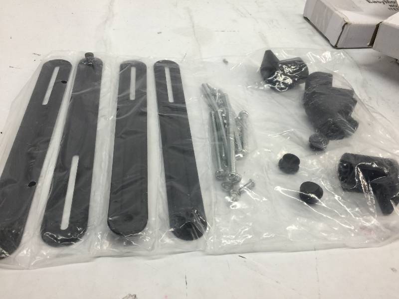 lot 2142 image: LOT OF MISC ITEMS