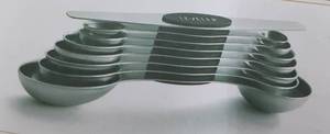 lot 2976 image: Measuring Spoons