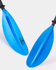 lot 2951 image: Kayak Paddle