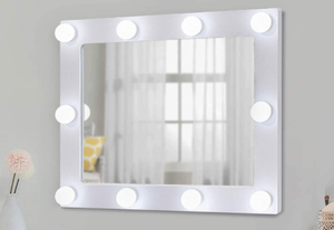lot 2973 image: Hollywood Mirrors