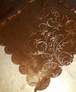 lot 3069 image: Paisley Tablecloth