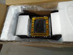 lot 58533 image: AUTOMATIC CARD SHUFFLER