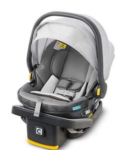lot 39997 image: Carry On 35 LightWeight Infant Car Seat