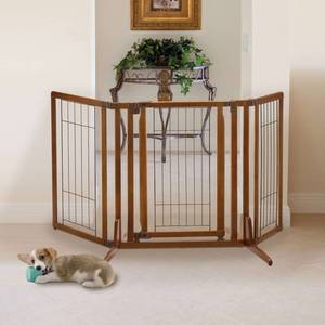 lot 53510 image: Richell Premium Plus Freestanding Pet Gate