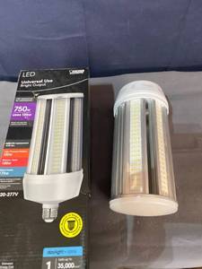 lot 53539 image: Feit Electric 750W Equivalent High Lumen 5000K LED Light Bulb Non-dimmable