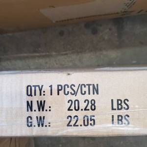 lot 55904 image: SHW COMMERCIAL Z BASE GARMENT RACK SILVER