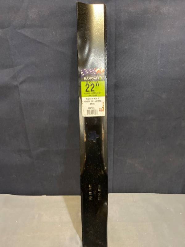lot 44957 image: Maxpower 331740B Mower Blade for 22 Inch Cut PoulanHusqvarnaCraftsman Repla...