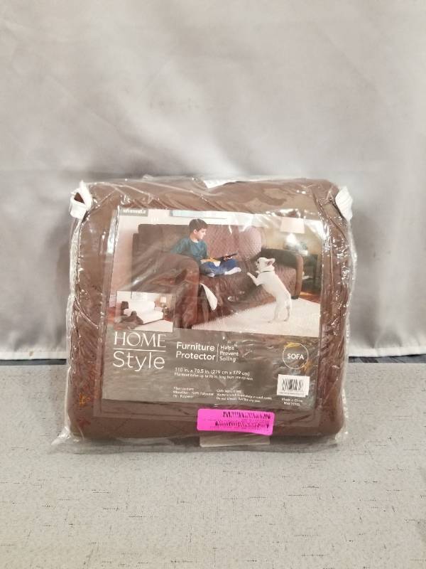 lot 52538 image: HOME STYLE FURNITURE PROTECTOR REVERSIBLE SOFA 110 IN. X 70.5 IN BROWN