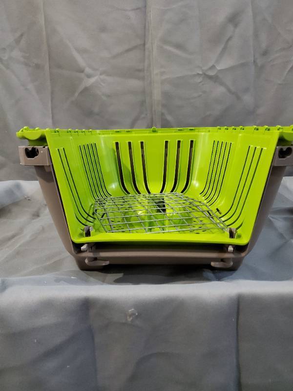 lot 58524 image: Small Pet Carrier
