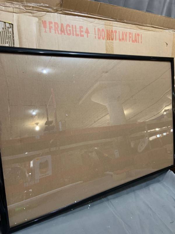 lot 58643 image: Poster Frame, 24x36, Black