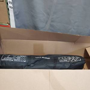 lot 1568 image: PROJECTOR SCREEN