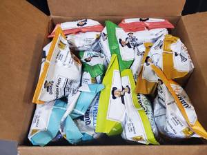 lot 1665 image: Lot of 12 Quaker Cheddar Cheese and Caramel 3.03 Ounce Plastic Bag