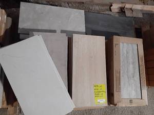 lot 62 image: 12 X 24 MIXED COLOR Porcelain and Ceramic Tile (Approx. 168SF)