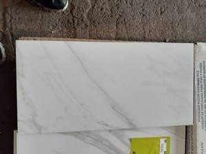 lot 66 image: 12 X 24 WHITE MATTE Porcelain Tile (Approx. 124SF)