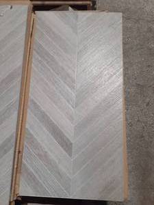 lot 88 image: 18 X 36 GRAY CHEVRON Wood Look Porcelain Tile (Approx. 167SF)