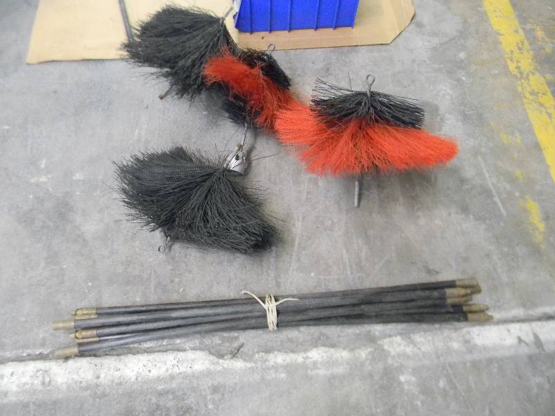 lot 328 image: Various Duct Cleaning Items