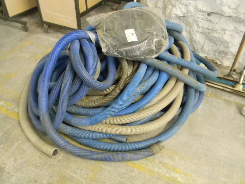 lot 354 image: Various VacPump Hoses