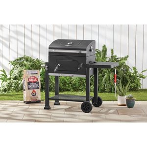 lot 69776 image: Expert Grill Heavy Duty 24-Inch Charcoal Grill, Black (Used and Missing a wheel sold as is)