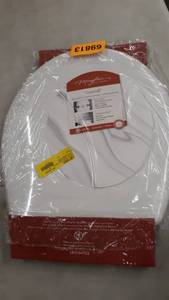lot 69814 image: Mayfair Slow Close Round Plastic Toilet Seat in White with STA-TITE