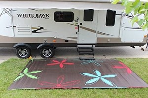 lot 19922 image: Rv Mat Patio Rug Colorful Floral Design 9x12