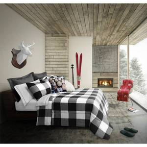 lot 19790 image: Buffalo Comforter Set by Safdie and Co TWIN