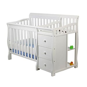 lot 19857 image: Dream on me Jayden 4 in 1 mini convertible crib and changer