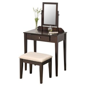 lot 2736 image: Small Makeup Vanity Set