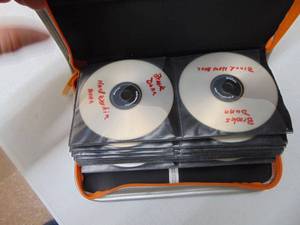 lot 3930 image: 84 Music CDs in case Rock, Country