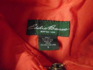 lot 3946 image: Womans Light Eddie Bauer Jacket size Ladies - Small