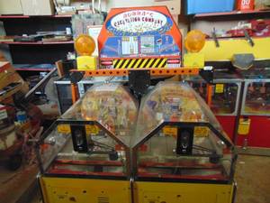 lot 3958 image: Bubbas Excavation Company - Coin Dump - Slider Machine - Pair - Powers Up - Needs TLC