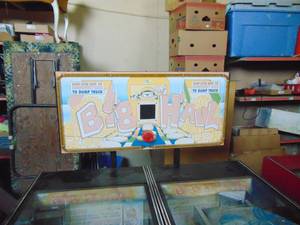 lot 3960 image: Big Haul - Coin Dump - Slider Machine -Pair - Powers Up - Needs TLC