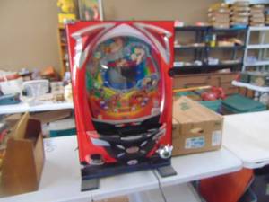 lot 3965 image: Electric Popey Pachinko Machine - Powers on - Instruction Booklet