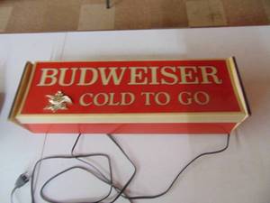lot 3974 image: Budweiser Beer Light