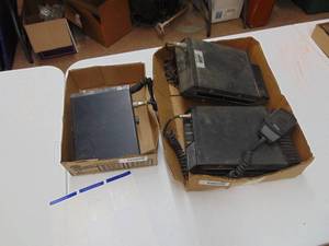 lot 3999 image: Assorted Midland CBs