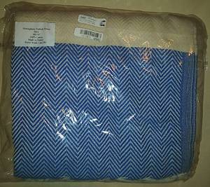lot 30062 image: Herringbone Turkish Towel 40inX70in