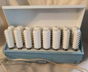 lot 30080 image: Electric Hair Curlers