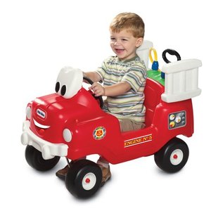lot 6762 image: Little Tikes Spray & Rescue Fire Truck Foot to Floor Ride On