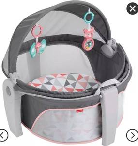 lot 53812 image: Fisher Price - Portable Bassinet - GrayPink