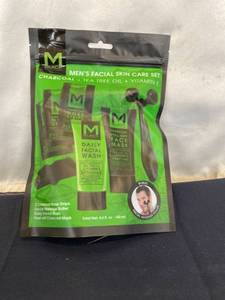 lot 6926 image: MENS FACIAL SKIN CARE SET