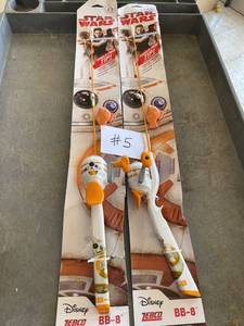 lot 5 image: Star Wars Brand Kids Fishing Poles