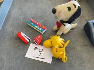 lot 9 image: Misc snoopy and woodstock lot