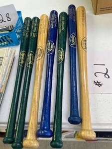 lot 21 image: Collectible Mini Baseball Bat Souvenirs