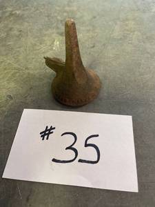 lot 35 image: Antique Wood Spoke Shaver Tool for Wagon