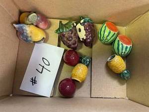 lot 40 image: Fruit and berries salt and pepper shakers.