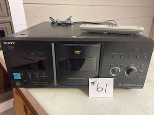 lot 61 image: Sony Brand 400 DVD Disc Carousel