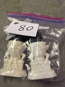 lot 80 image: Humpty Dumpty Theme Salt and Pepper Shakers